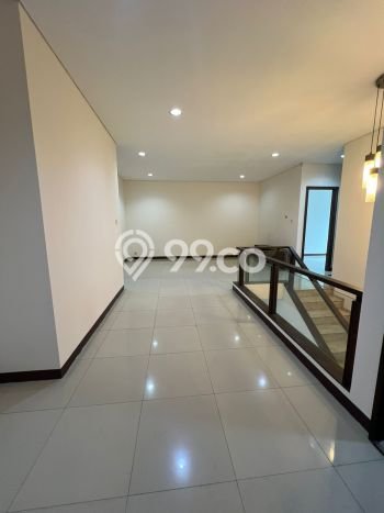 Rumah sewa siap huni 5 Kamar Tidur di Pulomas, Jakarta Timur Rumah sewa siap huni 5 Kamar Tidur di Pulomas, Jakarta Timur