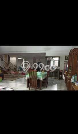 Rumah Elit Modern Tanpa Renovasi di Cawang Jakarta Timur Rumah Elit Modern Tanpa Renovasi di Cawang Jakarta Timur