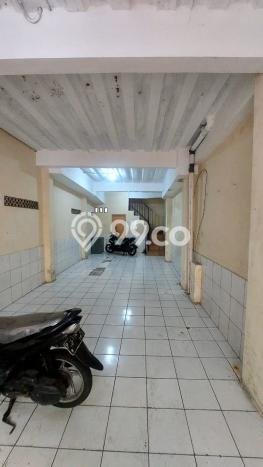 Dijual Rumah Kost di Kota Bambu Selatan, Jakarta Barat, 18 KT, 9 KM, Bangunan 200m2 Dijual Rumah Kost di Kota Bambu Selatan, Jakarta Barat, 18 KT, 9 KM, Bangunan 200m2
