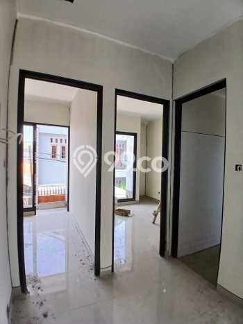 Rumah Modern Cantik 3 KT Bisa Langsung Pindah di Ciputat Timur Rumah Modern Cantik 3 KT Bisa Langsung Pindah di Ciputat Timur