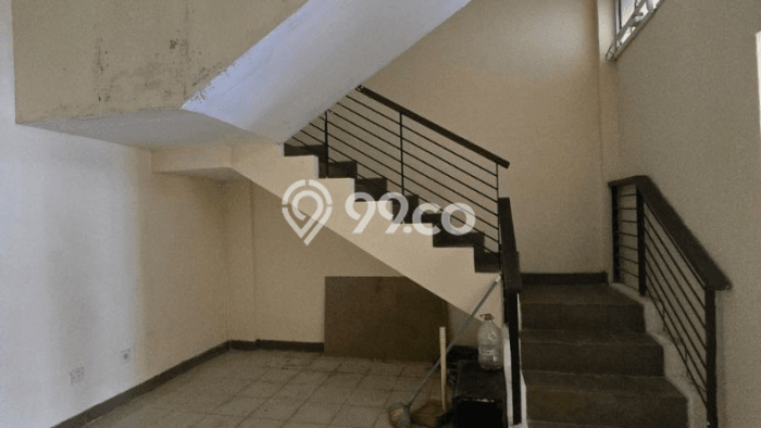FOR SALE! Ruko di Kuta Badung, LT 70m2, LB 180m2 FOR SALE! Ruko di Kuta Badung, LT 70m2, LB 180m2