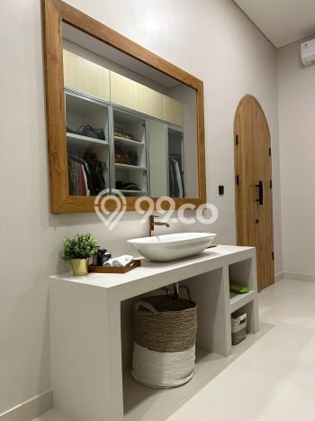 Vila Strategis di , Dimensi 153m2m², Akses ke beragam fasilitas Vila Strategis di , Dimensi 153m2m², Akses ke beragam fasilitas