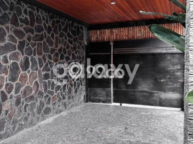 Vila Kawasan Kuta Utara, Luas 200m2m², Dekat Mudah Pusat Kota Vila Kawasan Kuta Utara, Luas 200m2m², Dekat Mudah Pusat Kota