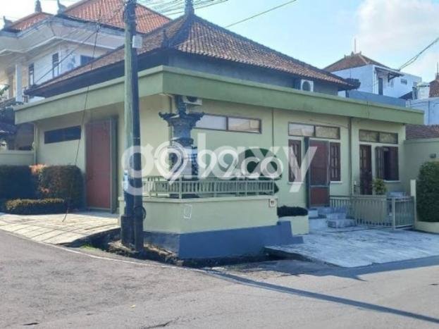 Unit Kantor disewakan di Kuta Utara Badung dengan LT 200m2 / LB 120m2 Unit Kantor disewakan di Kuta Utara Badung dengan LT 200m2 / LB 120m2
