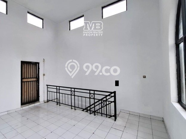 Ruko Dijual di Serpong Utara LT 160m2, LB 520m2 Solusi Investasi Cerdas Ruko Dijual di Serpong Utara LT 160m2, LB 520m2 Solusi Investasi Cerdas