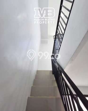 Hunian Cantik Minimalis Lb 45m2 di Pamulang, Tangerang Selatan Hunian Cantik Minimalis Lb 45m2 di Pamulang, Tangerang Selatan