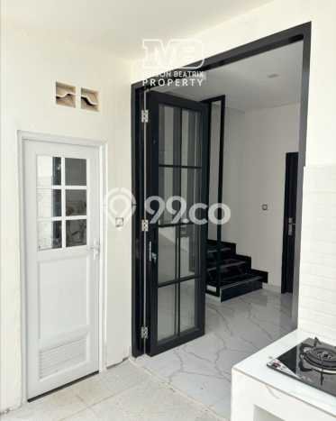Rumah Modern Minimalis 3 Kamar Siap Huni di Cisauk Rumah Modern Minimalis 3 Kamar Siap Huni di Cisauk