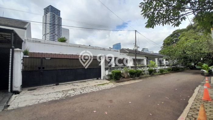 Dijual Hunian Mewah dengan Fasilitas Sekitar Komplit di Tebet, Jakarta Selatan Dijual Hunian Mewah dengan Fasilitas Sekitar Komplit di Tebet, Jakarta Selatan