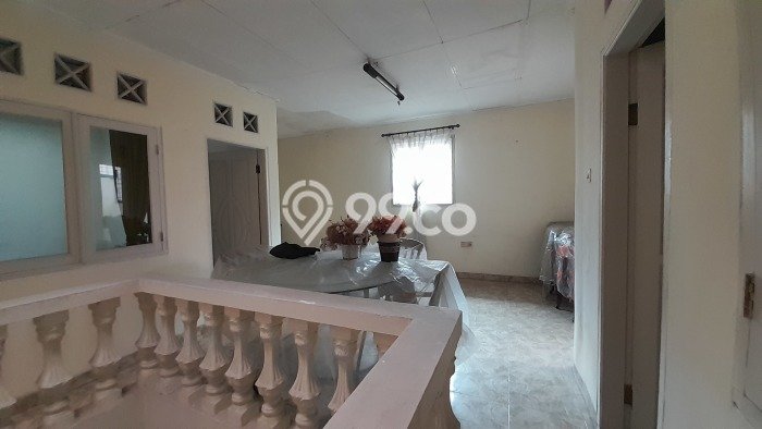 Hunian Mewah Siap Huni LT 240m2 di Tebet, Jakarta Selatan Hunian Mewah Siap Huni LT 240m2 di Tebet, Jakarta Selatan
