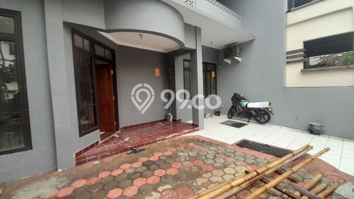Disewakan Cepat Rumah Kondisi Bagus di Kawasan Pondok Kelapa, Jakarta Timur Disewakan Cepat Rumah Kondisi Bagus di Kawasan Pondok Kelapa, Jakarta Timur