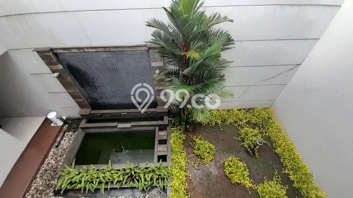 Rumah Elit LB 600m2 Siap Pakai Desain Elegan di Pondok Kelapa, Jakarta Timur Rumah Elit LB 600m2 Siap Pakai Desain Elegan di Pondok Kelapa, Jakarta Timur