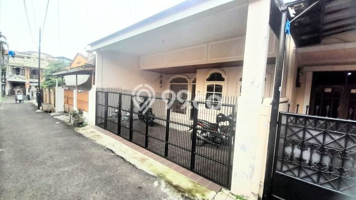 Siap Huni Hunian Elit 3 Kamar di Tebet Dekat ke Mana Pun Siap Huni Hunian Elit 3 Kamar di Tebet Dekat ke Mana Pun