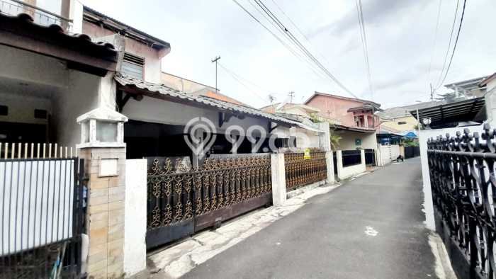 Hunian Cantik Minimalis Lb 160m2 di Tebet, Jakarta Selatan Hunian Cantik Minimalis Lb 160m2 di Tebet, Jakarta Selatan