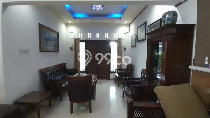 Rumah Luxury Modern Tanpa Renovasi di Pondok Kelapa Jakarta Timur Rumah Luxury Modern Tanpa Renovasi di Pondok Kelapa Jakarta Timur