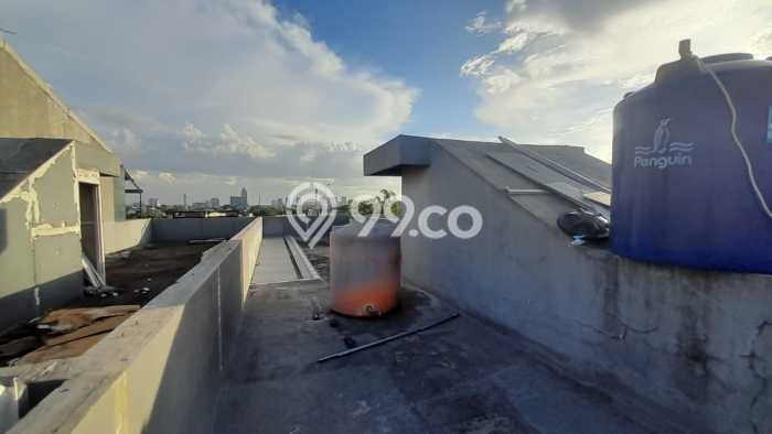 Disewakan Ruko Kawasan , Luas 390m2m², Area Potensial Disewakan Ruko Kawasan , Luas 390m2m², Area Potensial