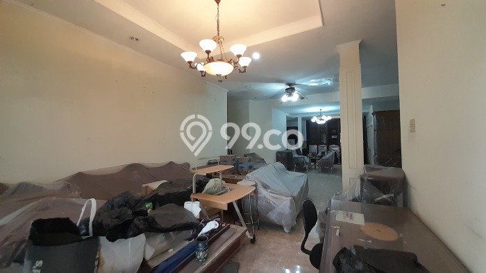Hunian Mewah Siap Huni LT 240m2 di Tebet, Jakarta Selatan Hunian Mewah Siap Huni LT 240m2 di Tebet, Jakarta Selatan