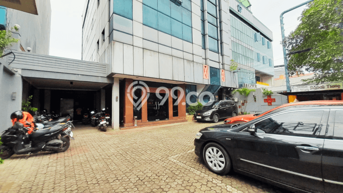 Unit Komersial Disewa Lokasi Tebet, Jakarta Selatan Spesifikasi Luas Bangunan 50m2 Unit Komersial Disewa Lokasi Tebet, Jakarta Selatan Spesifikasi Luas Bangunan 50m2
