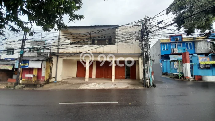 Ruko Disewa di Ciracas, Jakarta Timur, LT 120m2 / LB 240m2 Ruko Disewa di Ciracas, Jakarta Timur, LT 120m2 / LB 240m2