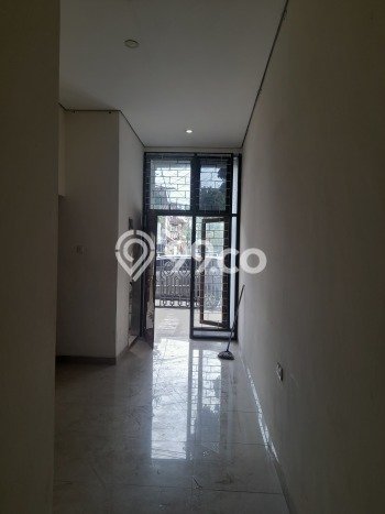 Jual Rumah Eksklusif 4 KT di Pondok Kelapa, Jakarta Timur Jual Rumah Eksklusif 4 KT di Pondok Kelapa, Jakarta Timur