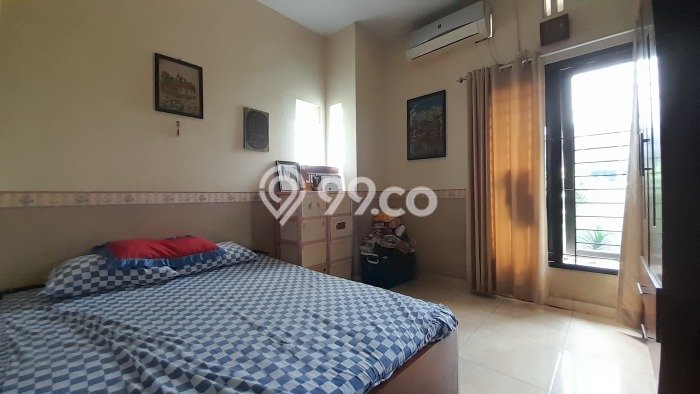 Rumah Luxury Modern Tanpa Renovasi di Pondok Kelapa Jakarta Timur Rumah Luxury Modern Tanpa Renovasi di Pondok Kelapa Jakarta Timur