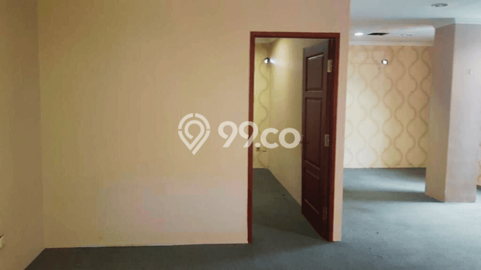 Unit Komersial Disewa Lokasi Tebet, Jakarta Selatan Spesifikasi Luas Bangunan 50m2 Unit Komersial Disewa Lokasi Tebet, Jakarta Selatan Spesifikasi Luas Bangunan 50m2