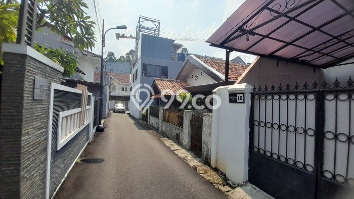 Dijual Rumah Premium dengan Fasilitas Sekitar Lengkap di Tebet, Jakarta Selatan Dijual Rumah Premium dengan Fasilitas Sekitar Lengkap di Tebet, Jakarta Selatan