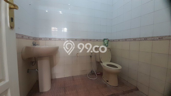 Siap Huni Hunian Elit 3 Kamar di Tebet Dekat ke Mana Pun Siap Huni Hunian Elit 3 Kamar di Tebet Dekat ke Mana Pun