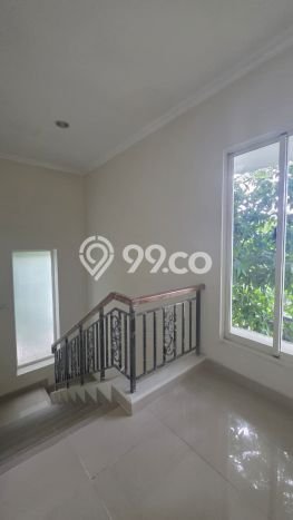 Disewakan! Rumah 3 Kamar Tidur &
3 Kamar Mandi di Gading Serpong, Tangerang Disewakan! Rumah 3 Kamar Tidur &
3 Kamar Mandi di Gading Serpong, Tangerang