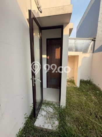Rumah Luas Asri 2 KT Siap Huni di Cikupa Citra Raya Tangerang Rumah Luas Asri 2 KT Siap Huni di Cikupa Citra Raya Tangerang