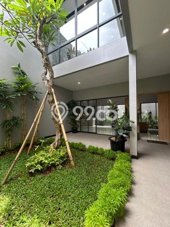 Jual Rumah Mewah Elegan Dengan View Eksklusif di BSD City, Tangerang Jual Rumah Mewah Elegan Dengan View Eksklusif di BSD City, Tangerang