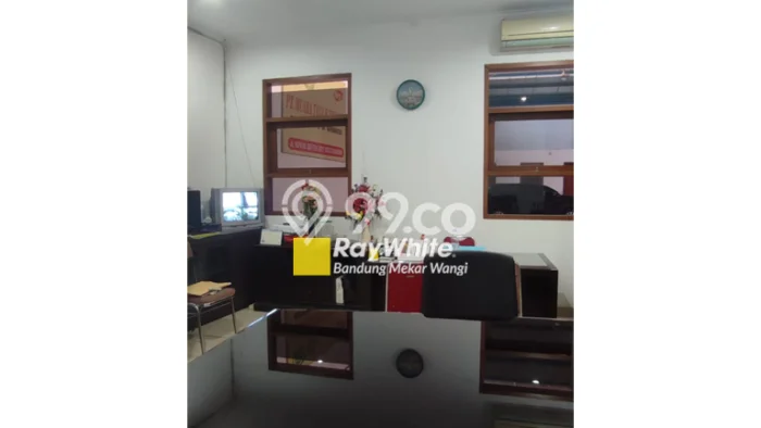 Unit Gudang Dijual di Bandung LT 740m2 & LB 600m2 Unit Gudang Dijual di Bandung LT 740m2 & LB 600m2