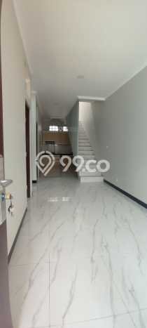Rumah Modern 4 KT LT 85m2 di Taman Kopo Indah Rumah Modern 4 KT LT 85m2 di Taman Kopo Indah
