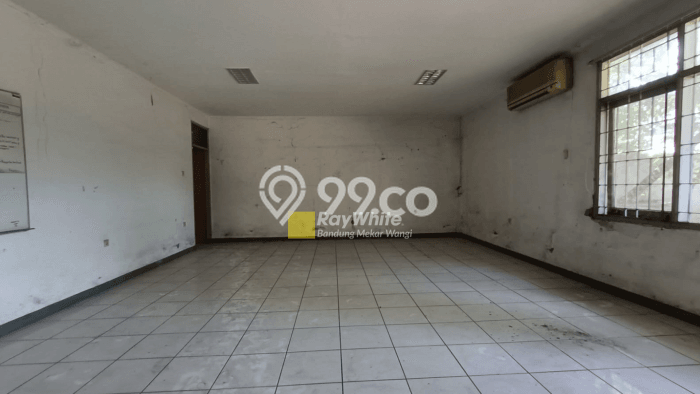Unit Gudang Dijual di Bandung LT 4200m2 & LB 2450m2 Unit Gudang Dijual di Bandung LT 4200m2 & LB 2450m2