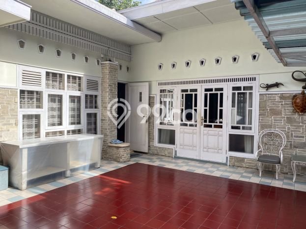 For Sale! Luxury House LT 662m2 Desain Elegan di Riau For Sale! Luxury House LT 662m2 Desain Elegan di Riau