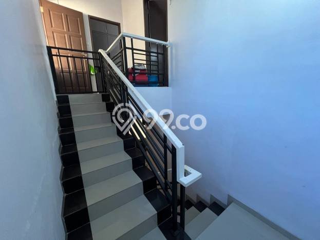 Dijual Rumah 4 Kamar Lokasi Ideal Bagus dan Strategis di Bengkong Dijual Rumah 4 Kamar Lokasi Ideal Bagus dan Strategis di Bengkong