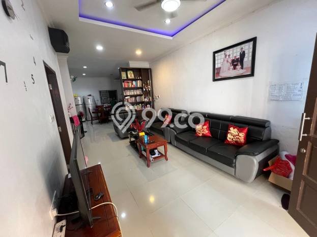 Dijual Rumah 4 Kamar Lokasi Ideal Bagus dan Strategis di Bengkong Dijual Rumah 4 Kamar Lokasi Ideal Bagus dan Strategis di Bengkong