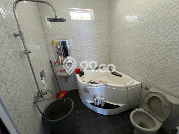 Dijual Rumah 4 Kamar Lokasi Ideal Bagus dan Strategis di Bengkong Dijual Rumah 4 Kamar Lokasi Ideal Bagus dan Strategis di Bengkong