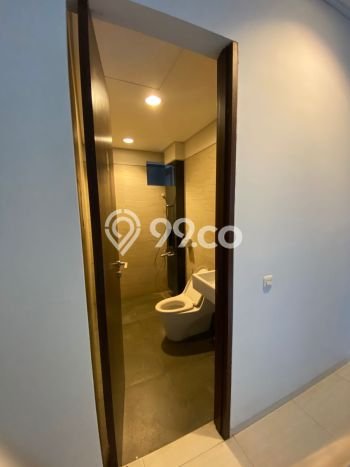 Unit Ruko Dijual di Jakarta Selatan LT 125m2 & LB 298m2 Unit Ruko Dijual di Jakarta Selatan LT 125m2 & LB 298m2