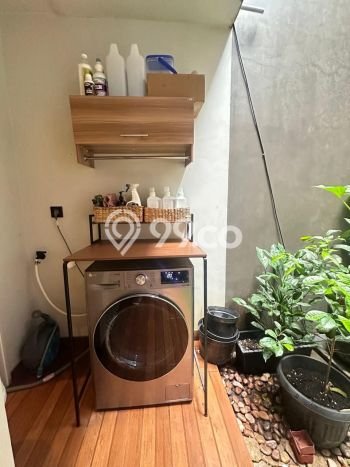 Rumah Mewah Dijual LT 100m2 di Duren Sawit, Jakarta Timur Rumah Mewah Dijual LT 100m2 di Duren Sawit, Jakarta Timur