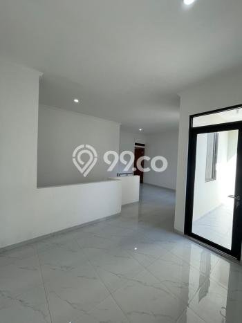 Jual Rumah Eksklusif 3 KT di Pondok Bambu, Jakarta Timur Jual Rumah Eksklusif 3 KT di Pondok Bambu, Jakarta Timur