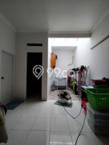 Rumah Minimalis 4 Kamar LT 160m2 di Harapan Indah Rumah Minimalis 4 Kamar LT 160m2 di Harapan Indah