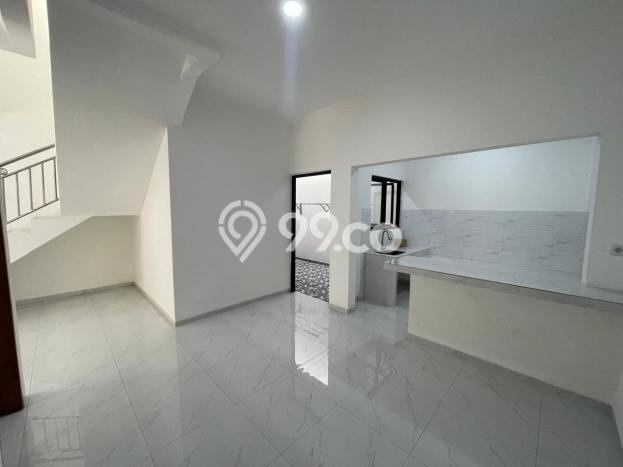 Jual Rumah Eksklusif 3 KT di Pondok Bambu, Jakarta Timur Jual Rumah Eksklusif 3 KT di Pondok Bambu, Jakarta Timur