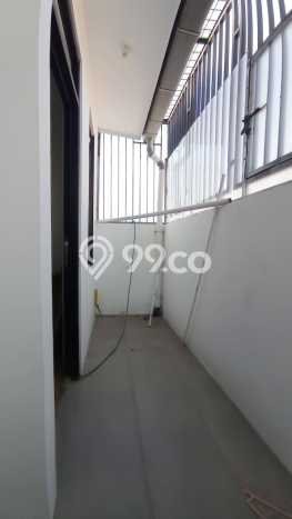 For Sale! Premium House LT 90m2 Desain Elegan di Rawamangun For Sale! Premium House LT 90m2 Desain Elegan di Rawamangun