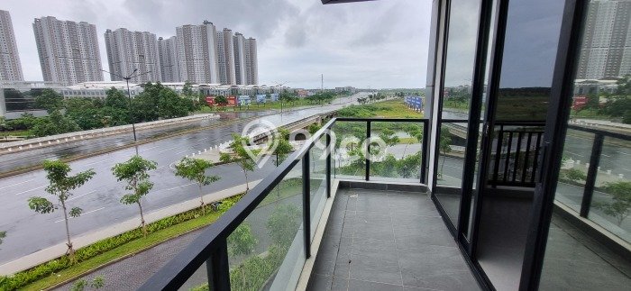 Ruko untuk Disewa di Pusat Jakarta Utara Luas Bangunan 250m2 Ruko untuk Disewa di Pusat Jakarta Utara Luas Bangunan 250m2
