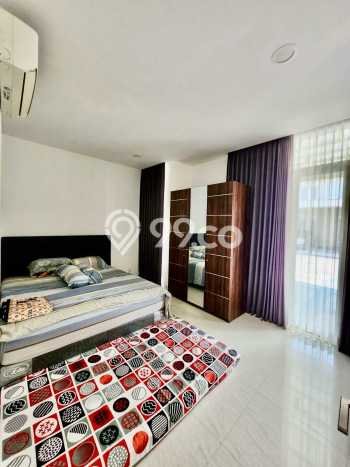 Hunian Mewah LB 212m2 Siap Pakai Desain Elegan di Margomulyo, Surabaya Hunian Mewah LB 212m2 Siap Pakai Desain Elegan di Margomulyo, Surabaya