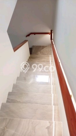 Hunian Cantik Minimalis Lb 160m2 di Rungkut, Surabaya Hunian Cantik Minimalis Lb 160m2 di Rungkut, Surabaya