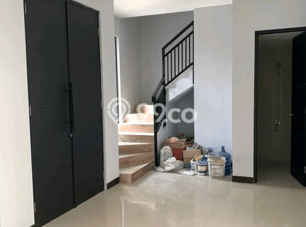 For Sale Hunian Rumah Nyaman 4 Kamar di Sidoarjo, Surabaya For Sale Hunian Rumah Nyaman 4 Kamar di Sidoarjo, Surabaya