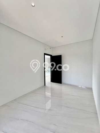 Ready to Use! Luxury House LT 600m2 Desain Modern di Citraland Ready to Use! Luxury House LT 600m2 Desain Modern di Citraland