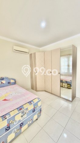 Rumah Luxury Modern Tanpa Renovasi di Citraland Surabaya Rumah Luxury Modern Tanpa Renovasi di Citraland Surabaya