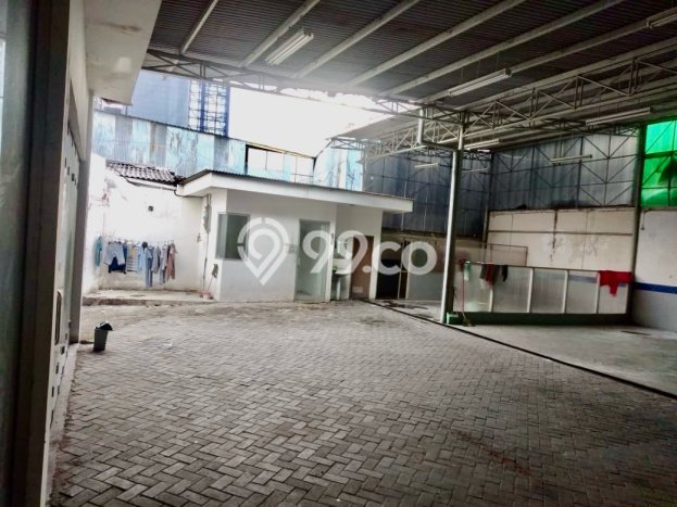 Unit Komersial Disewakan di Surabaya Kawasan Strategis Harga Kompetitif Unit Komersial Disewakan di Surabaya Kawasan Strategis Harga Kompetitif
